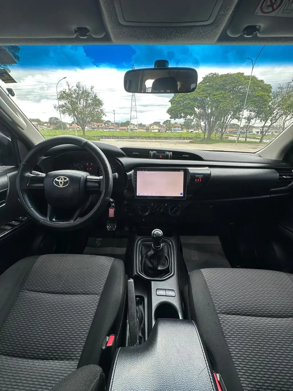 TOYOTA Hilux - Foto
