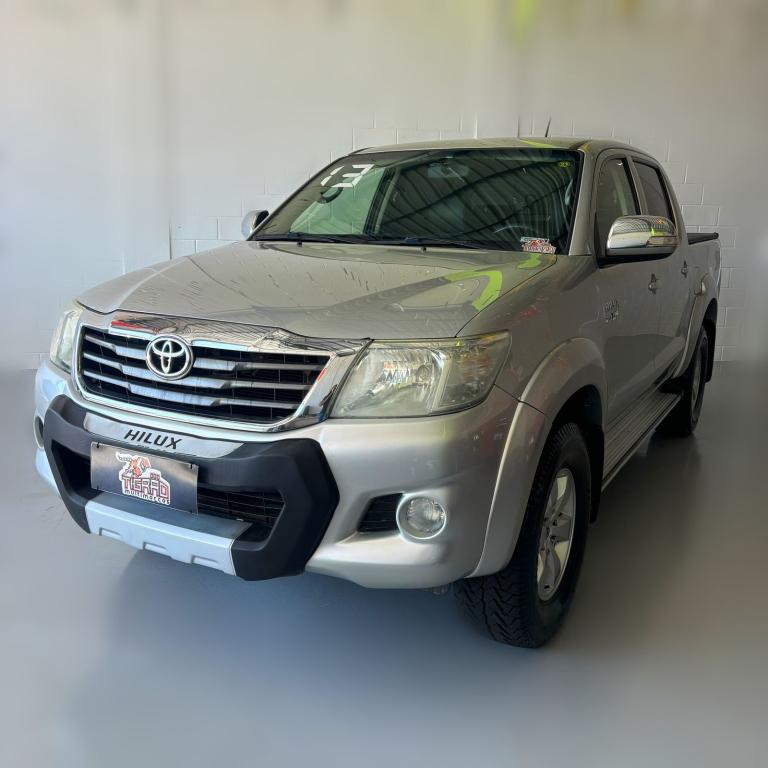 TOYOTA Hilux Caminhonete - Foto