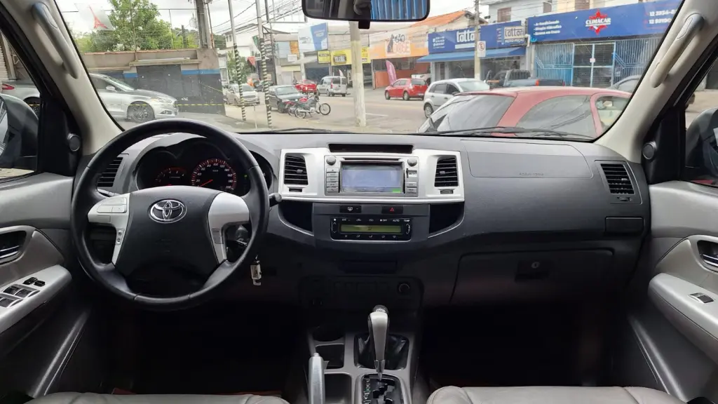 TOYOTA Hilux Caminhonete - Foto