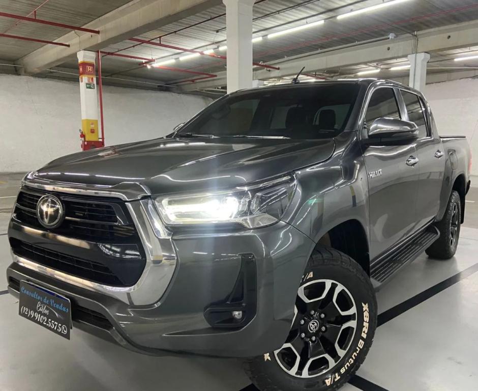 TOYOTA Hilux Caminhonete