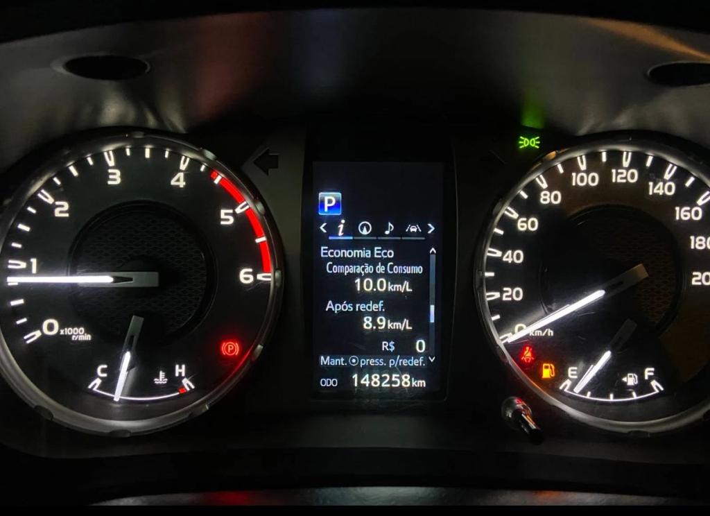 TOYOTA Hilux Caminhonete - Foto