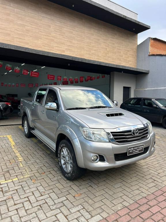 TOYOTA Hilux Caminhonete - Foto