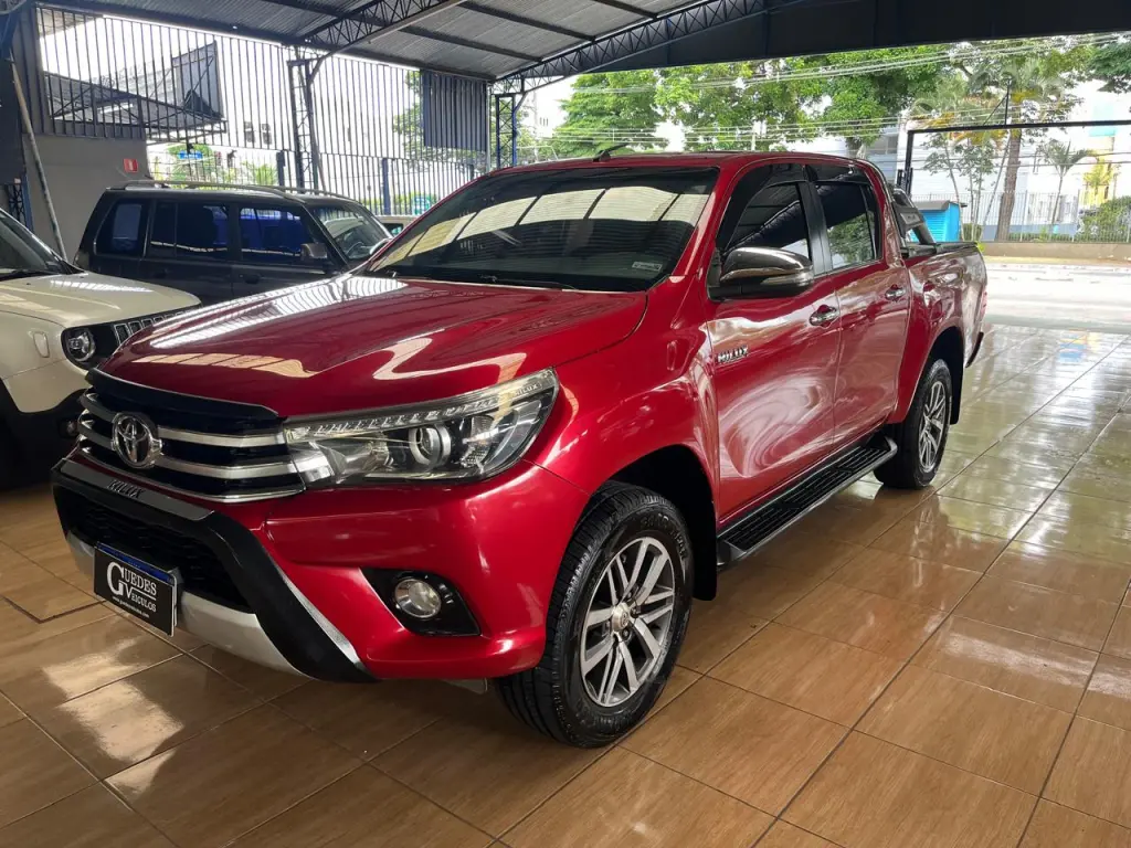TOYOTA Hilux Caminhonete - Foto