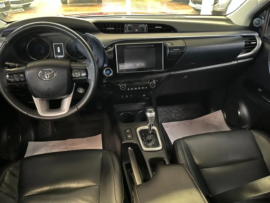 TOYOTA Hilux Caminhonete - Foto
