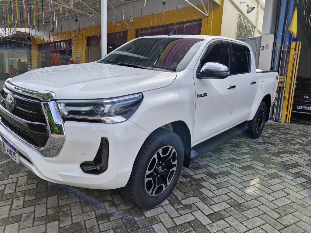 TOYOTA Hilux Caminhonete