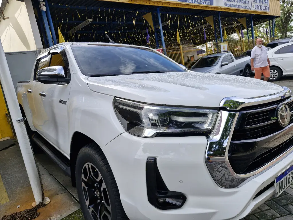 TOYOTA Hilux Caminhonete - Foto