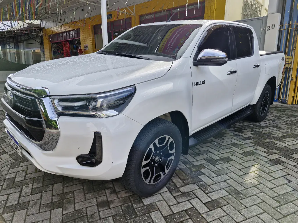 TOYOTA Hilux Caminhonete - Foto