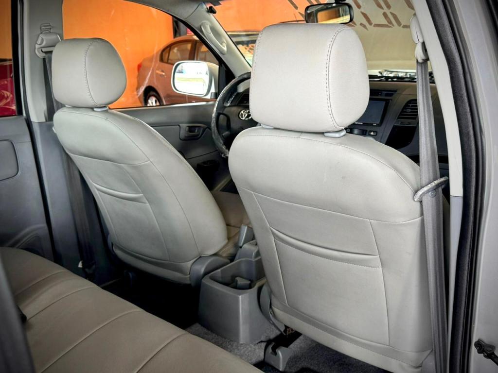 TOYOTA Hilux Caminhonete - Foto