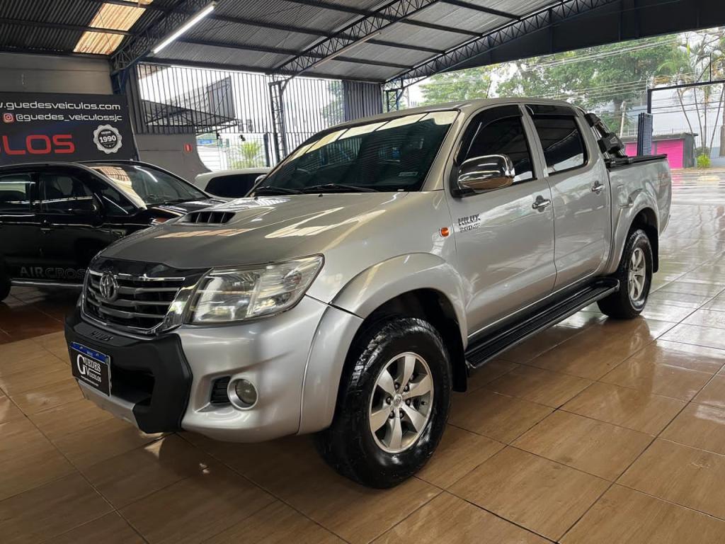 TOYOTA Hilux Caminhonete - Foto