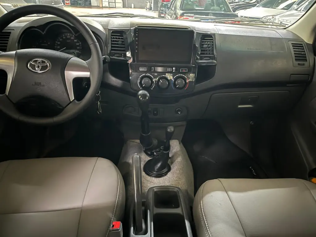 TOYOTA Hilux Caminhonete - Foto