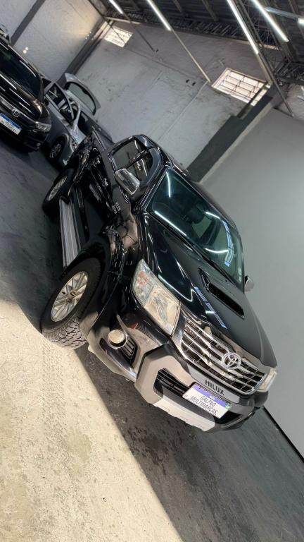 TOYOTA Hilux Caminhonete - Foto