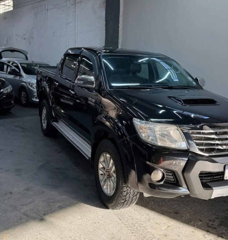 TOYOTA Hilux Caminhonete - Foto