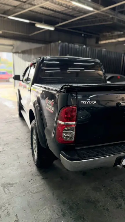 TOYOTA Hilux Caminhonete - Foto