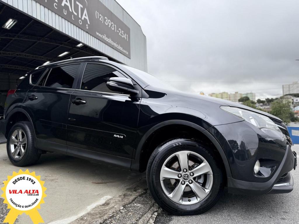 TOYOTA RAV 4