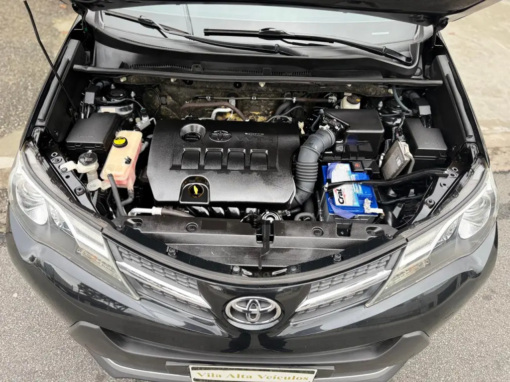 TOYOTA RAV 4 - Foto