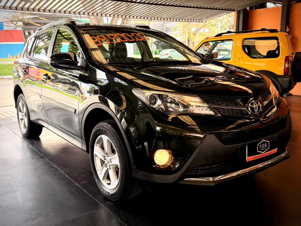 TOYOTA RAV 4 - Foto