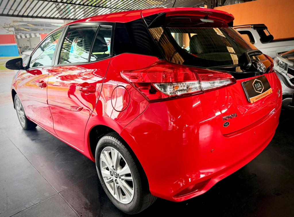 TOYOTA Yaris Hatch - Foto
