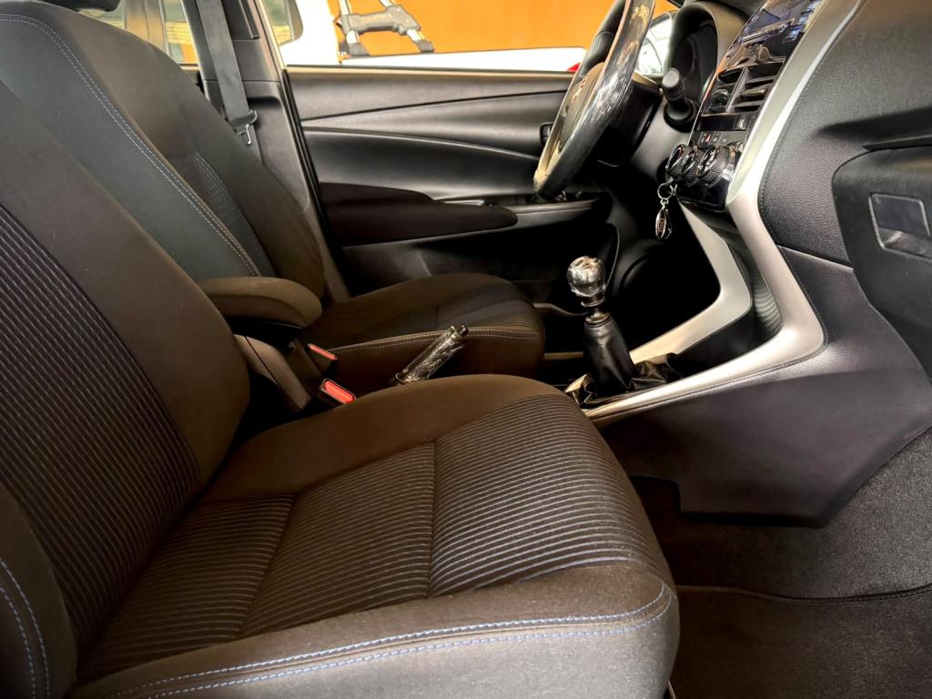 TOYOTA Yaris Hatch - Foto
