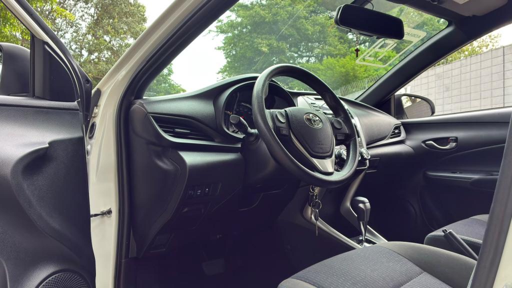TOYOTA Yaris Hatch - Foto