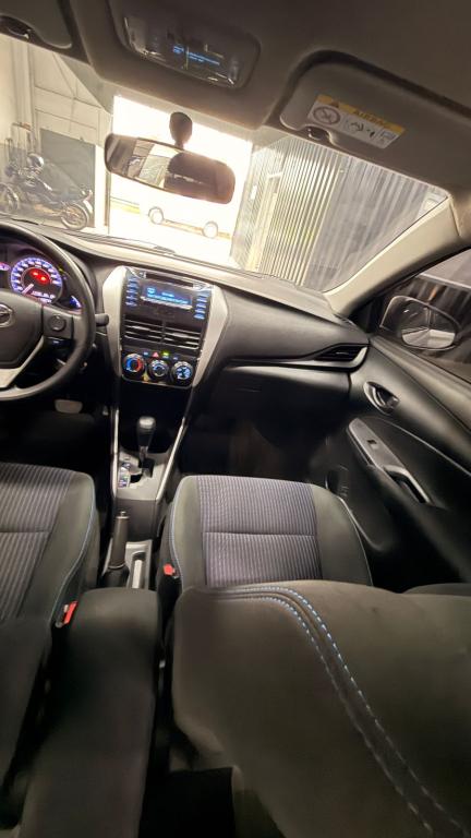TOYOTA Yaris Sedan - Foto