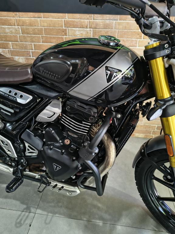 TRIUMPH Scrambler 400X - Foto