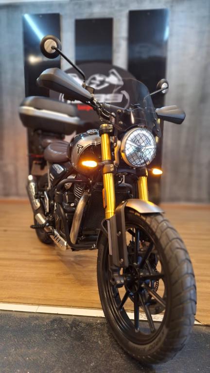 TRIUMPH Scrambler 400X - Foto