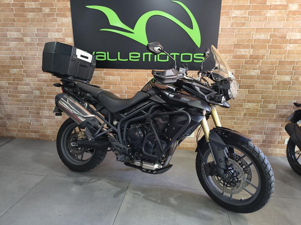 TRIUMPH Tiger 800 - Foto
