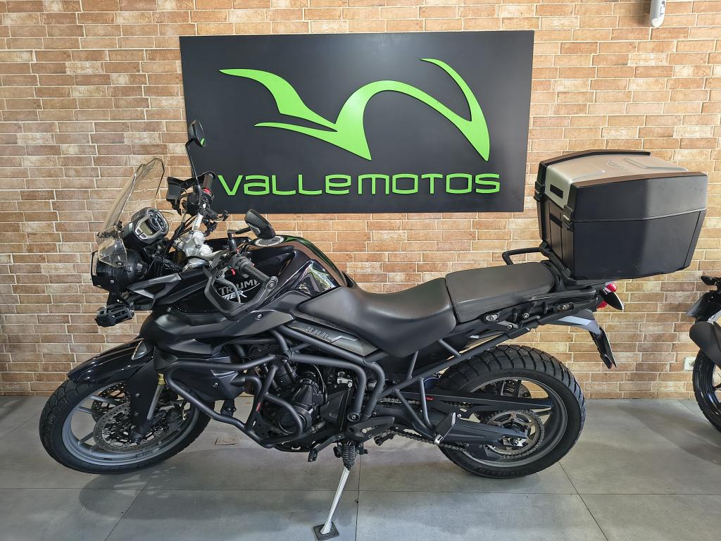 TRIUMPH Tiger 800 - Foto