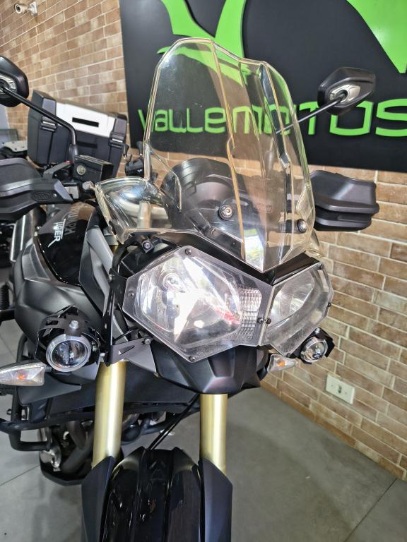 TRIUMPH Tiger 800 - Foto