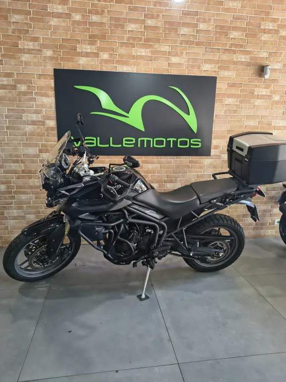 TRIUMPH Tiger 800 - Foto
