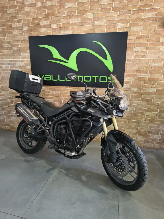 TRIUMPH Tiger 800 - Foto