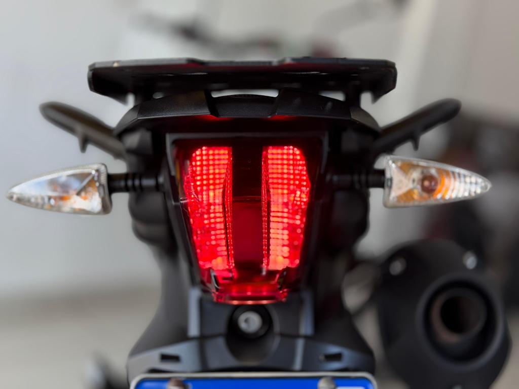 TRIUMPH Tiger 800 - Foto