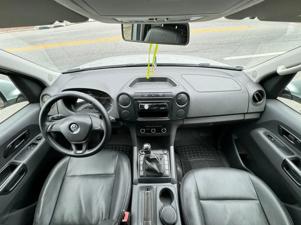 VOLKSWAGEN Amarok - Foto