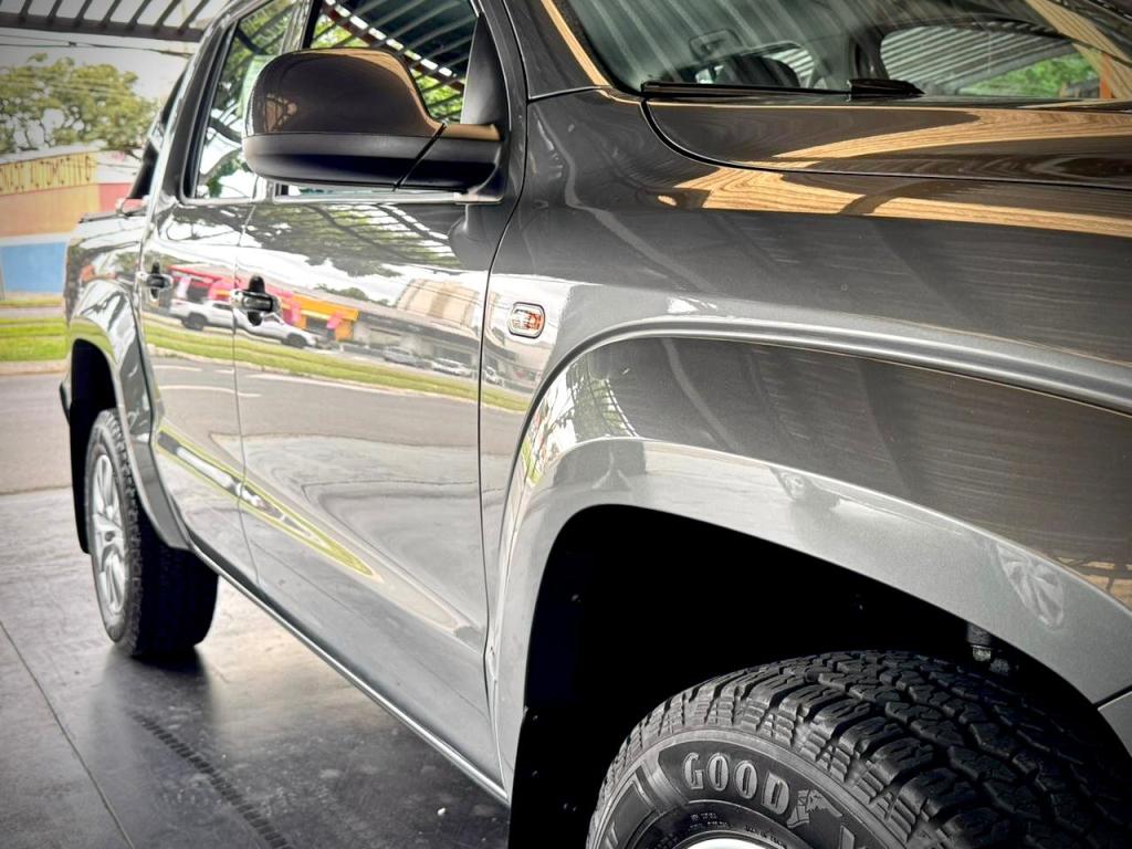 VOLKSWAGEN Amarok - Foto