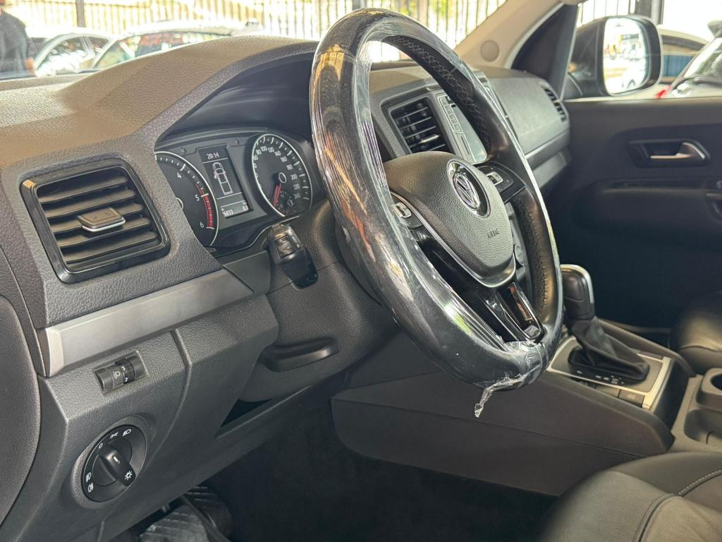 VOLKSWAGEN Amarok - Foto