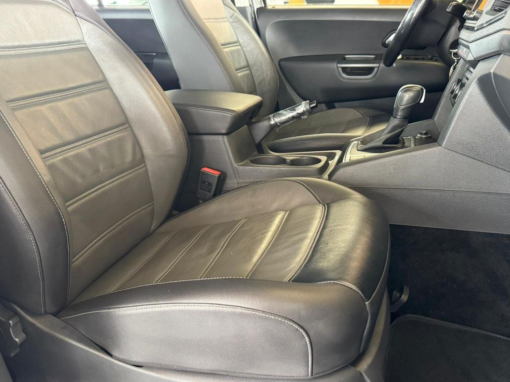 VOLKSWAGEN Amarok - Foto