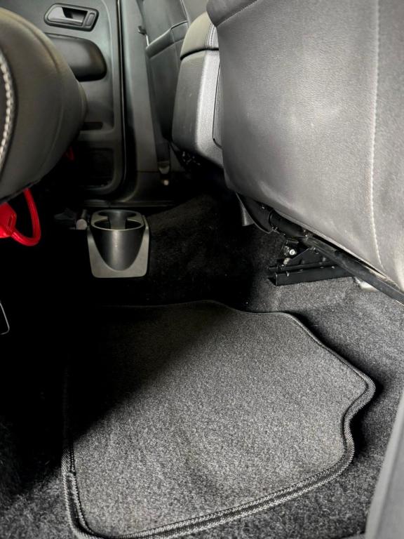 VOLKSWAGEN Amarok - Foto