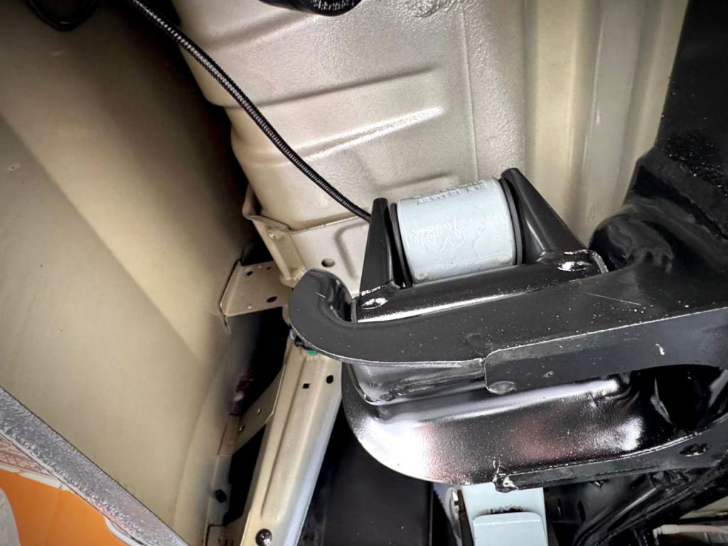 VOLKSWAGEN Amarok - Foto