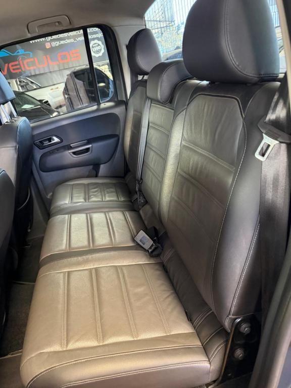 VOLKSWAGEN Amarok - Foto