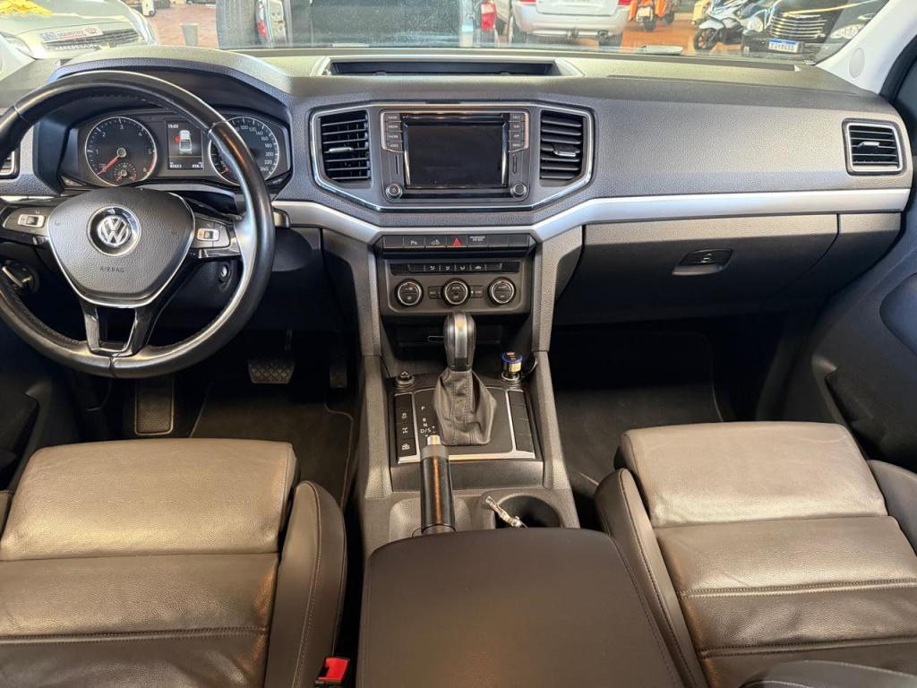 VOLKSWAGEN Amarok - Foto