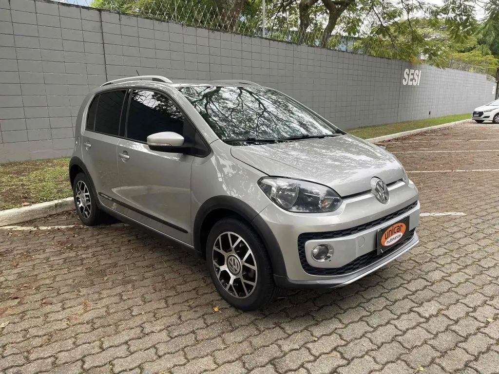 VOLKSWAGEN Cross UP - Foto