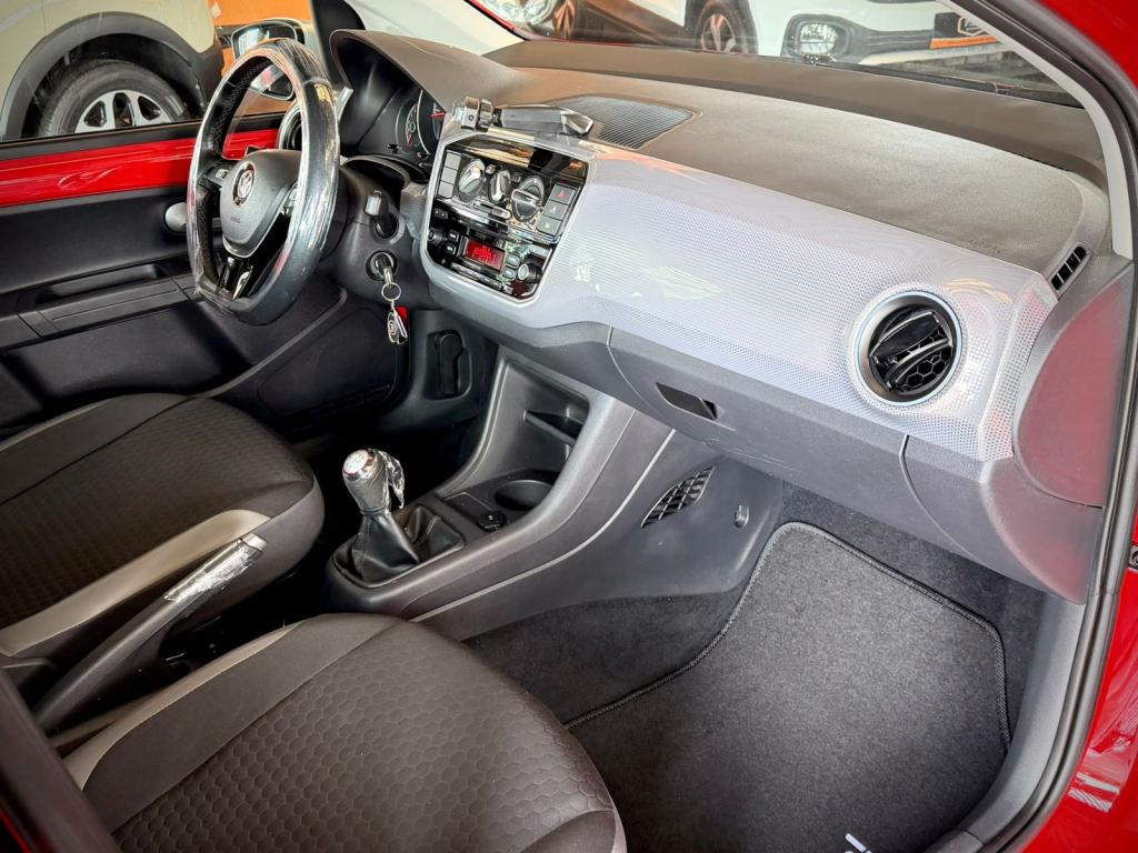 VOLKSWAGEN Cross UP - Foto