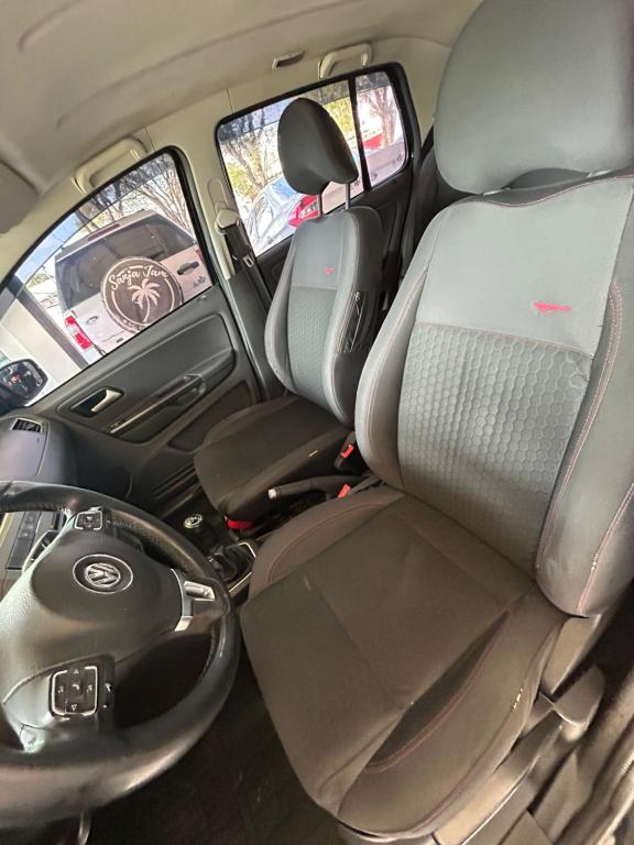 VOLKSWAGEN Crossfox - Foto