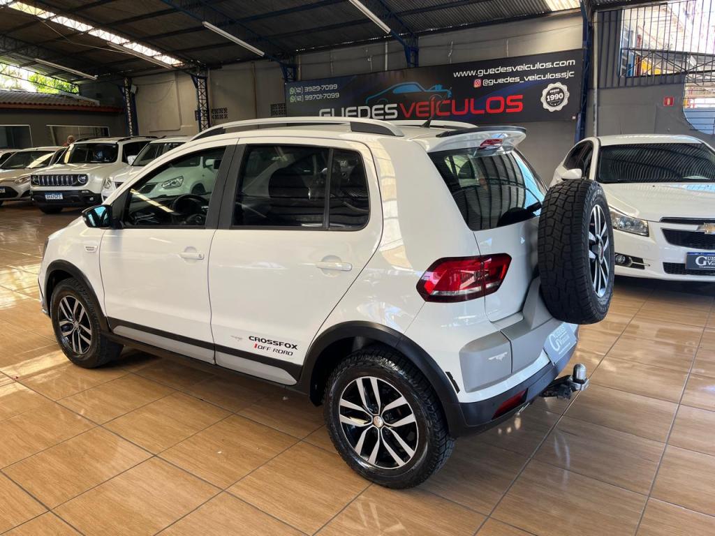 VOLKSWAGEN Crossfox - Foto
