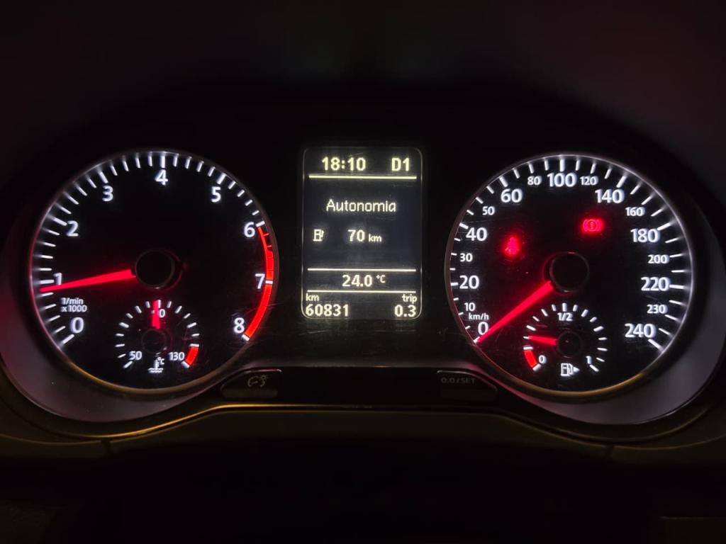 VOLKSWAGEN Crossfox - Foto