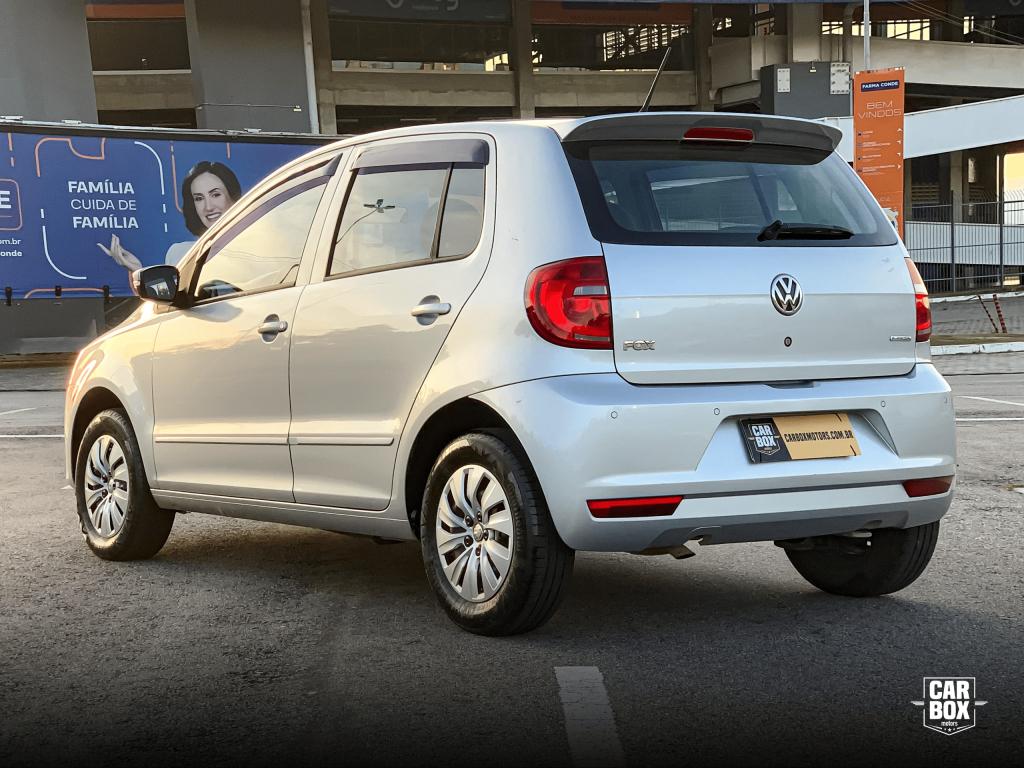 VOLKSWAGEN Fox - Foto