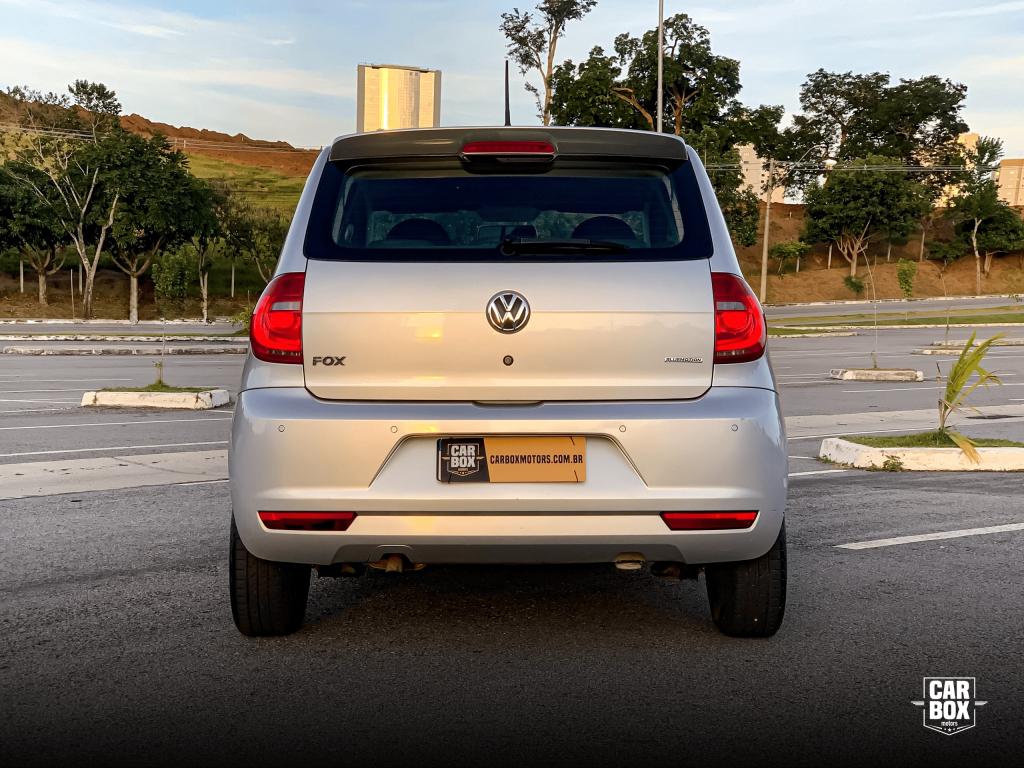 VOLKSWAGEN Fox - Foto