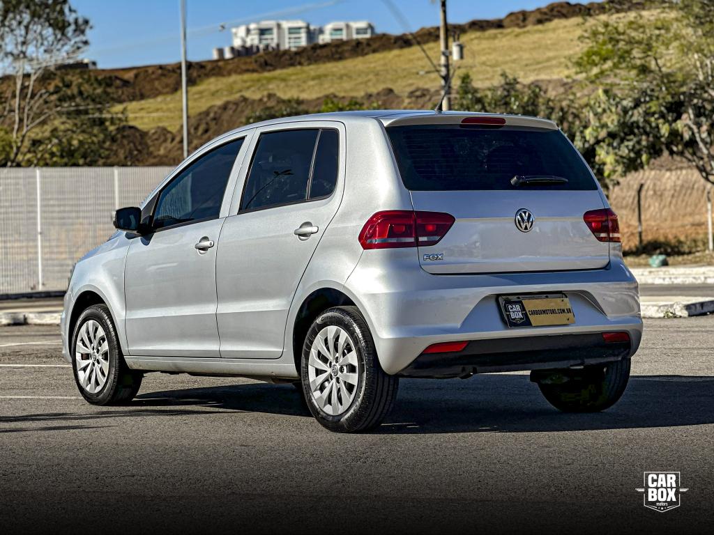 VOLKSWAGEN Fox - Foto