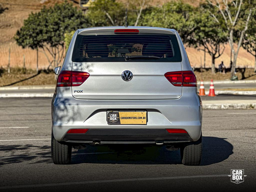 VOLKSWAGEN Fox - Foto