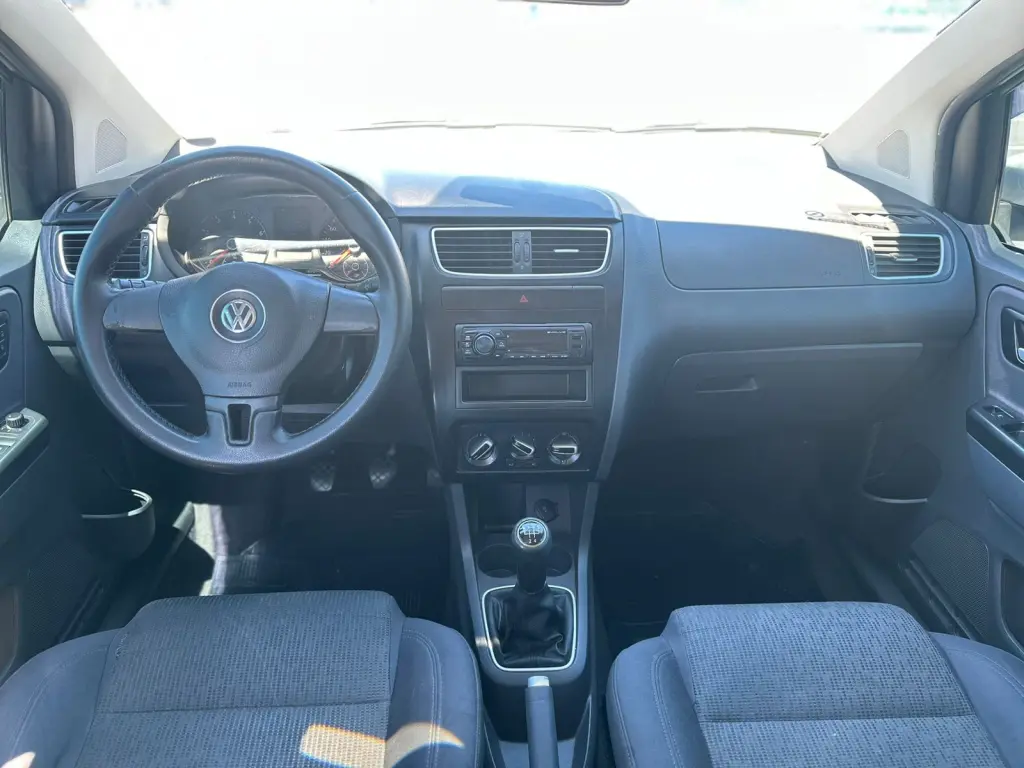 VOLKSWAGEN Fox - Foto